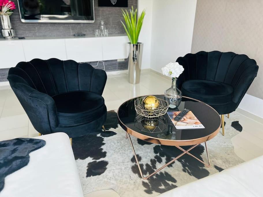 Apartment Luxusapartment Mit Balkon Naehe Dortmund *