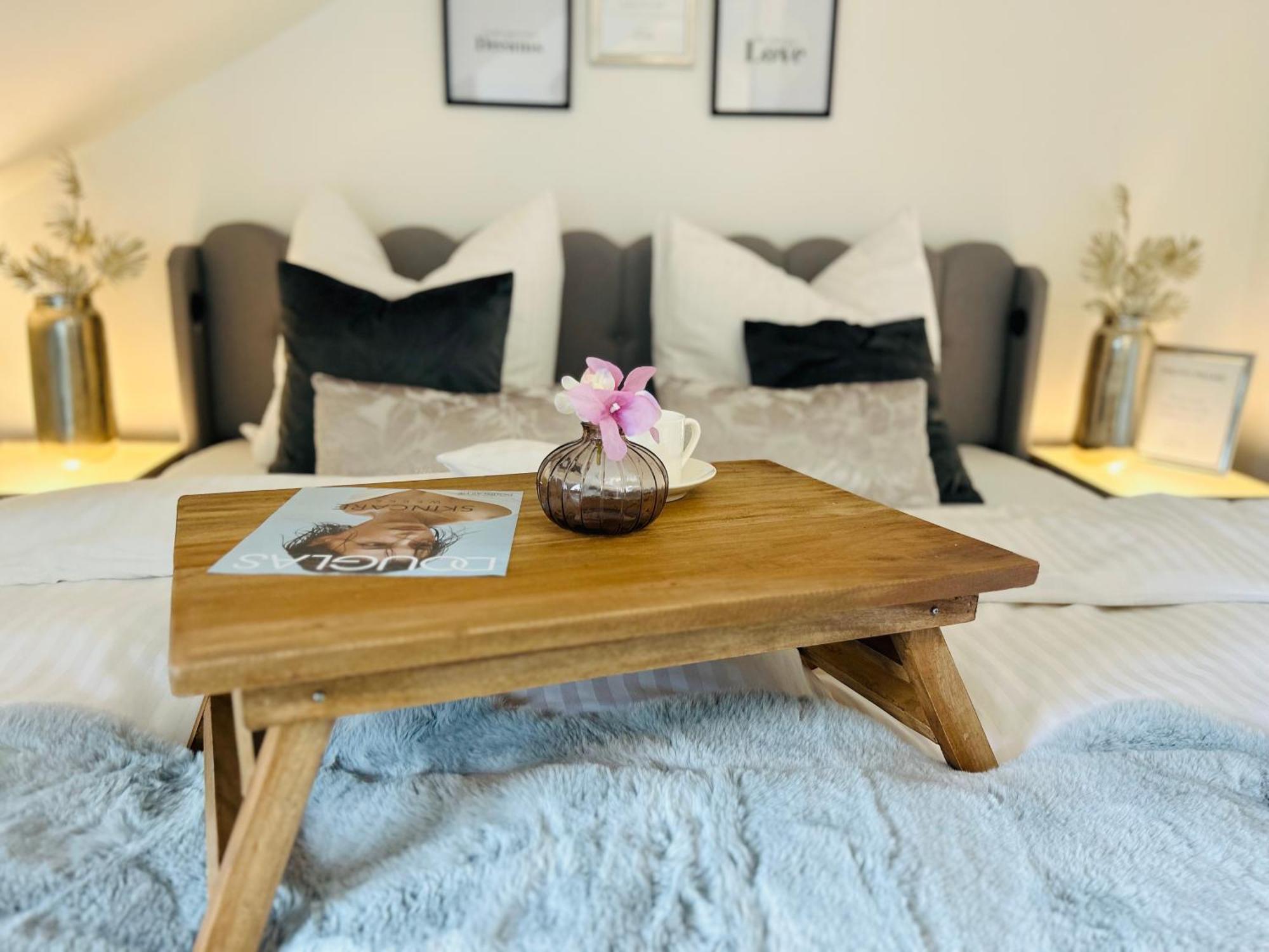 Luxusapartment Mit Balkon Naehe Dortmund Apartment *